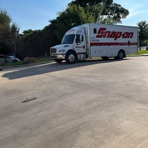 Meet your Posher, Gilberto